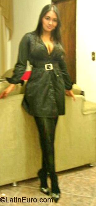 Date this funny Brazil girl Fernanda from Belo Horizonte BR8977