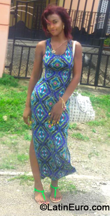 Date this gorgeous Jamaica girl Shanice from Kingston JM1833