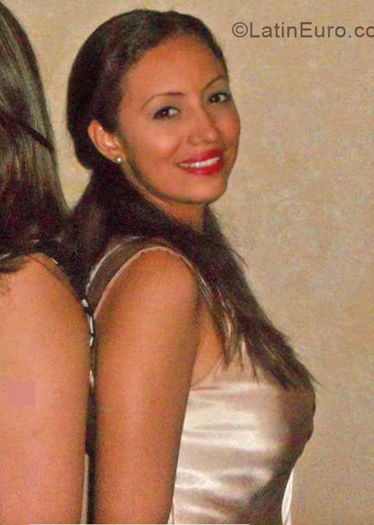 Date this athletic Panama girl Heylin from Panama City PA483