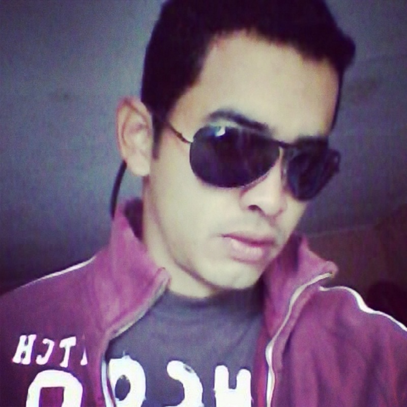 Date this young Honduras man Roger Romero from San Pedro Sula Honduras HN1358