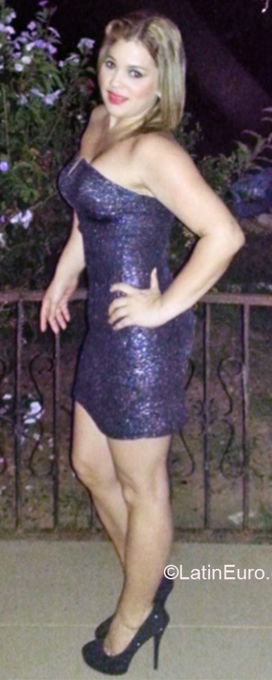 Date this funny Panama girl Anyelinia from Panama City PA522
