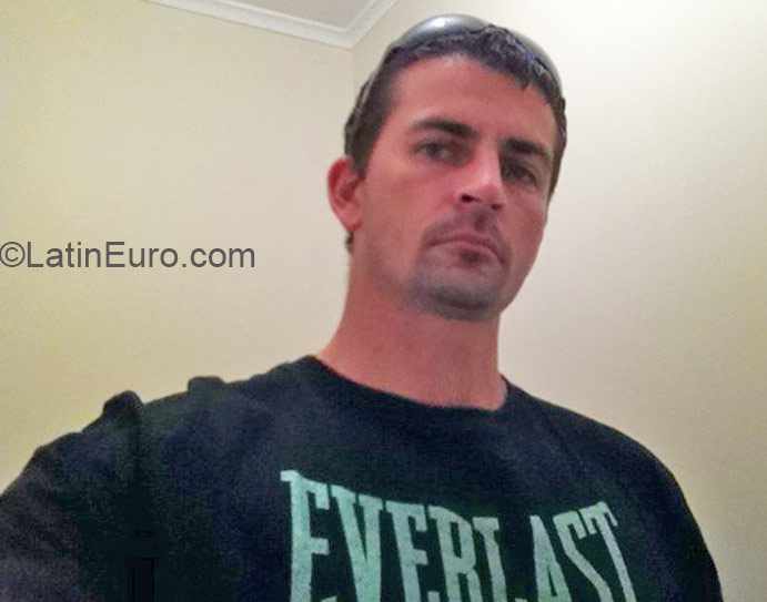 Date this attractive Brazil man Brettcooper from Macapa BR9189
