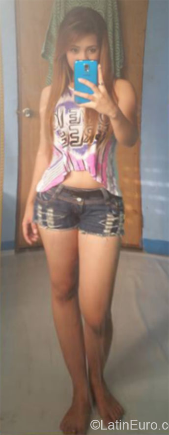 Date this voluptuous Philippines girl Margie from Catbalogan PH743
