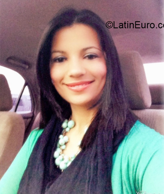 Date this delightful Honduras girl Lidia from San Pedro Sula HN1476