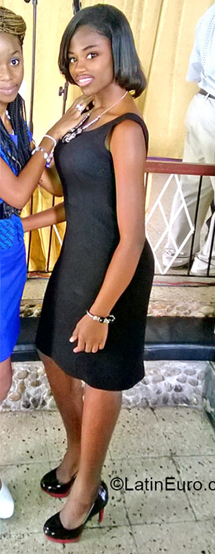 Date this lovely Jamaica girl Britz from Kingston JM1997
