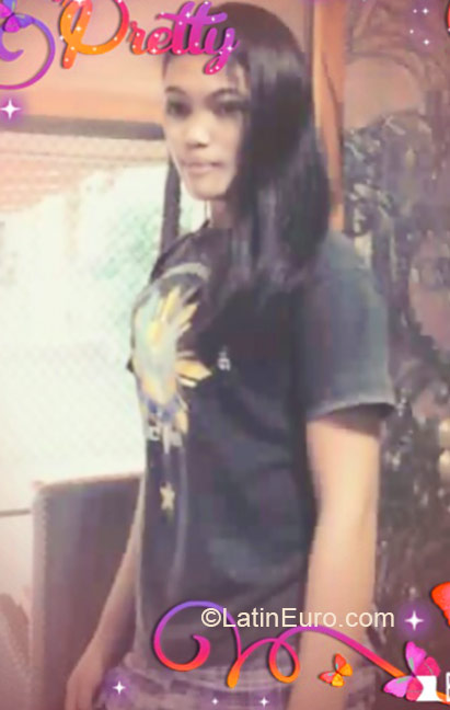 Date this young Philippines girl Maria from Bais PH787