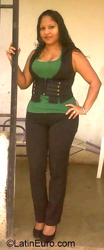 Date this young Honduras girl Cinthya from Catacamas olancho HN1562