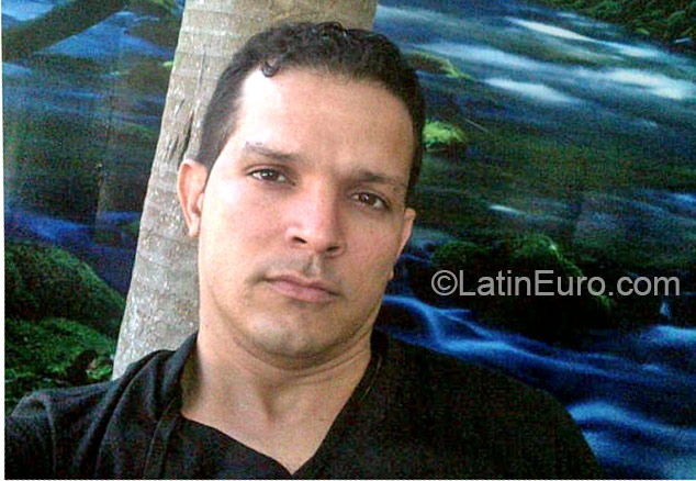 Date this funny Dominican Republic man Stanly from Santo Domingo DO22494