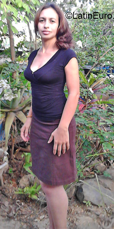 Date this georgeous Honduras girl Veronica from Francisco Morazan HN1582