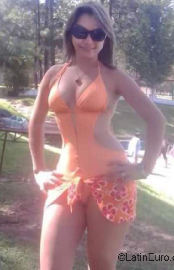 Date this delightful Honduras girl Seydi from Tegucigalpa HN1599