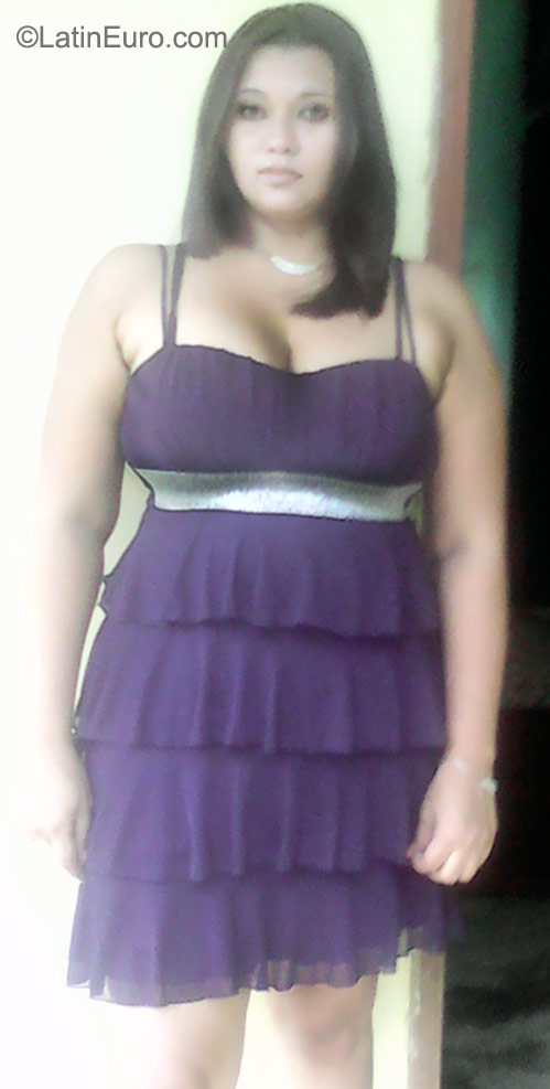 Date this young Honduras girl Dora from La Ceiba HN1621