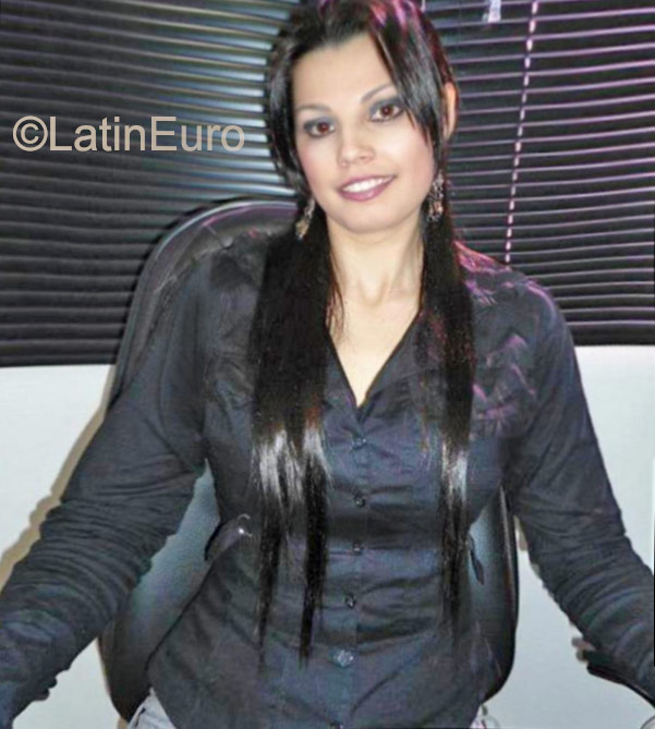 Date this passionate Panama girl Tatiana from Panama PA673