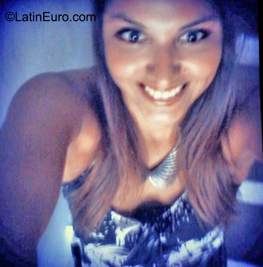 Date this hard body Panama girl Marcela from Panama City PA686