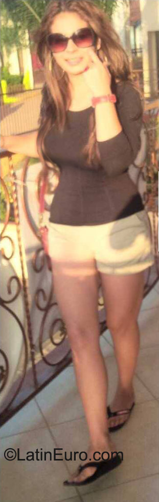 Date this foxy Honduras girl Janeth from San Pedro Sula HN1687