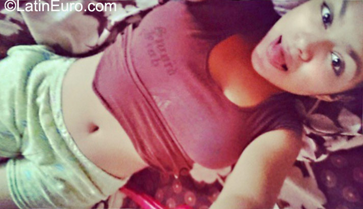 Date this lovely Panama girl Yiney from Panama City PA731