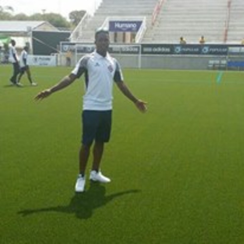 Date this hot Dominican Republic man Aquiles from San Cristobal DO23713