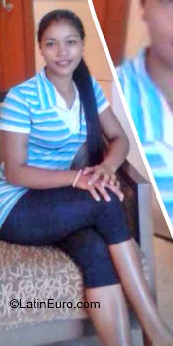 Date this attractive Philippines girl Vicky from Ilagan and jeddeh PH840