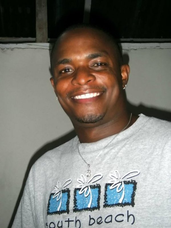 Date this lovely Dominican Republic man Israel Arrendel from La Romana DO24045