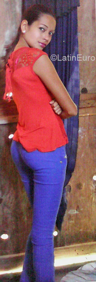 Date this stunning Honduras girl Jackie from Puerto Cortes HN1849