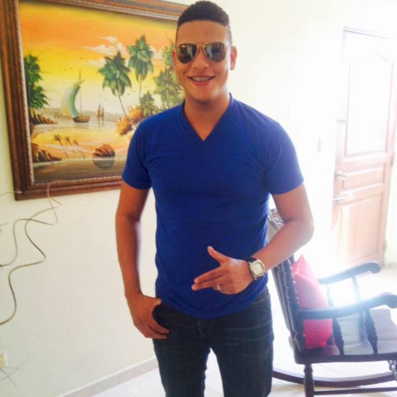 Date this hot Dominican Republic man Adalberto from Usa DO24170