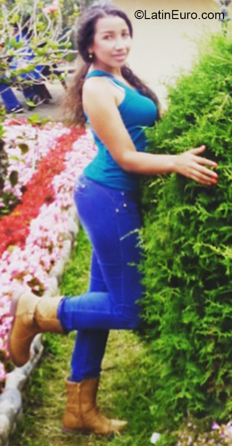 Date this lovely Panama girl Monica from Panama PA836