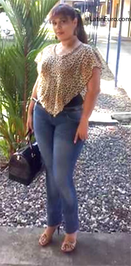 Date this happy Panama girl Merchel from Panama City PA854