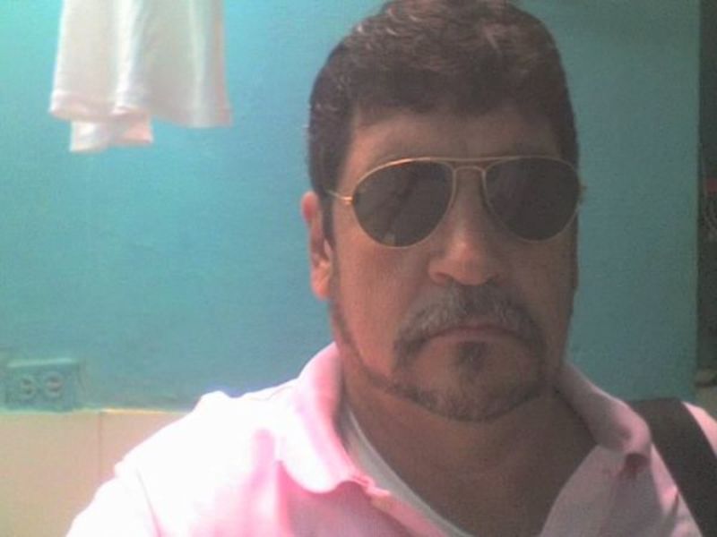Date this stunning Colombia man Gustavo from Medellin CO18611