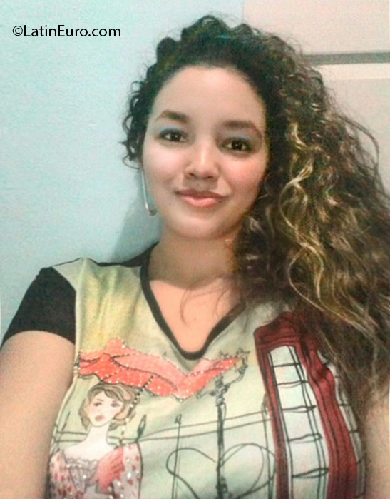 Date this exotic Honduras girl Rachell from Comayagua HN2016