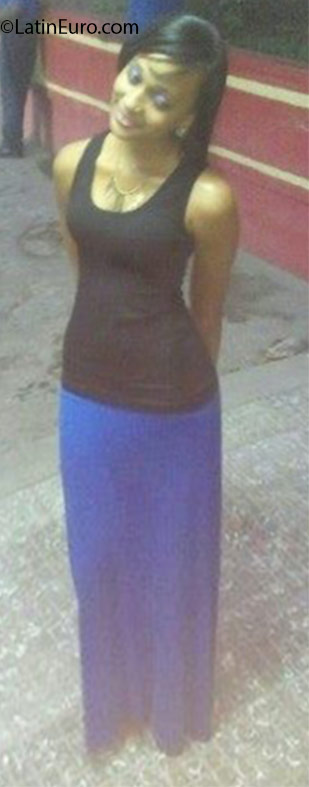 Date this georgeous Jamaica girl Chloe from Kingston JM2265