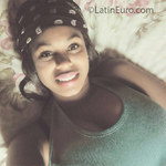 happy Jamaica girl Shamoy from St. Catherine JM2279