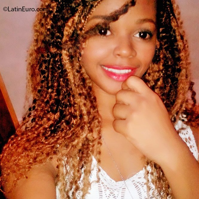 Date this passionate Honduras girl Kimberly from El progreso HN2105