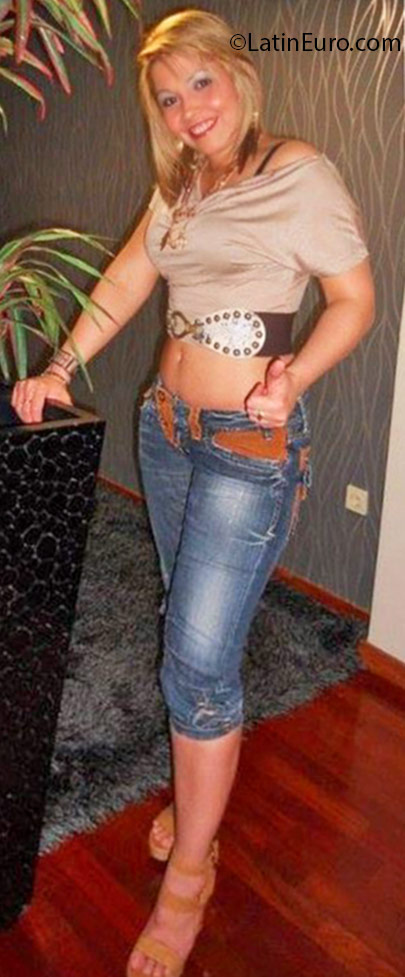 Date this pretty Brazil girl Nilma from Recife BR9638