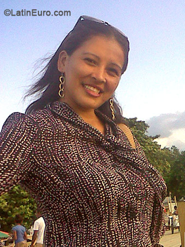 Date this hot Honduras girl Mariela from La Ceiba HN2138