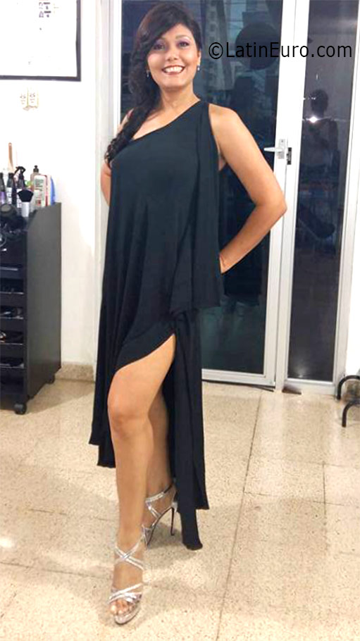 Date this gorgeous Panama girl Layiet from Panama City PA1014