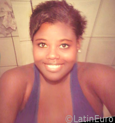 Date this young Brazil girl Gleice from Salvador BR9708