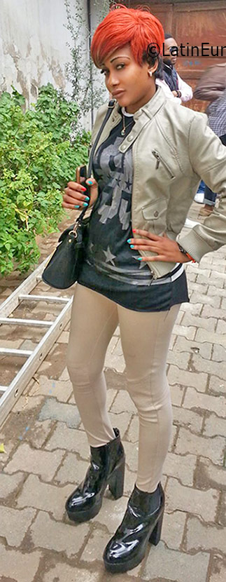 Date this stunning United States girl Sonia from New York City US17468