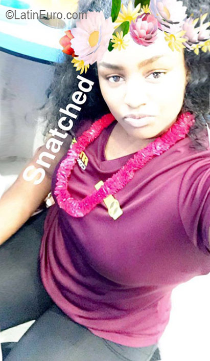 Date this sensual United States girl Tiera23 from Charlotte US17583
