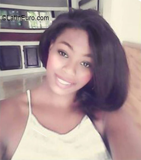 Date this exotic Jamaica girl Karen from Manchester JM2347