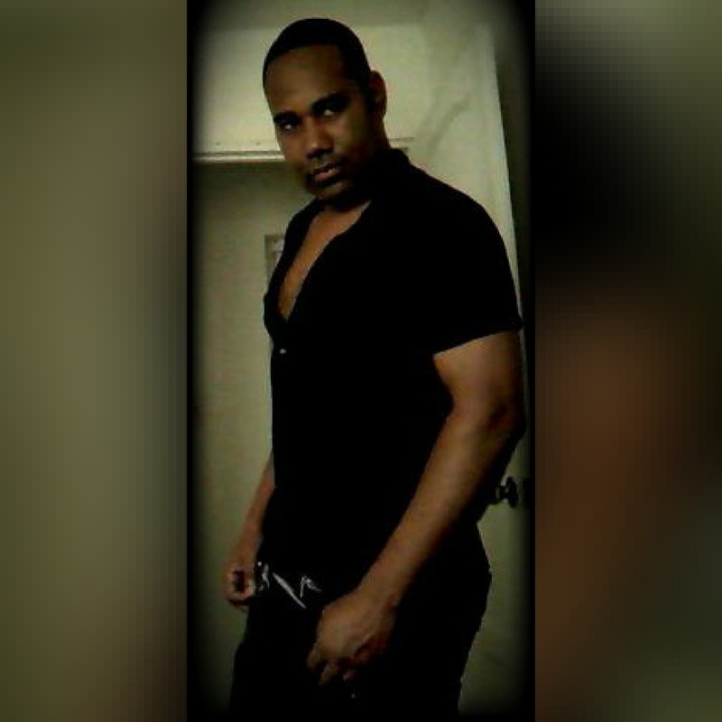 Date this good-looking Dominican Republic man Francis from Santo Domingo DO26632