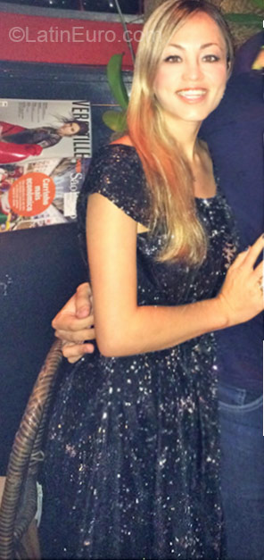 Date this gorgeous Brazil girl Sheila from Sao Paulo BR9799