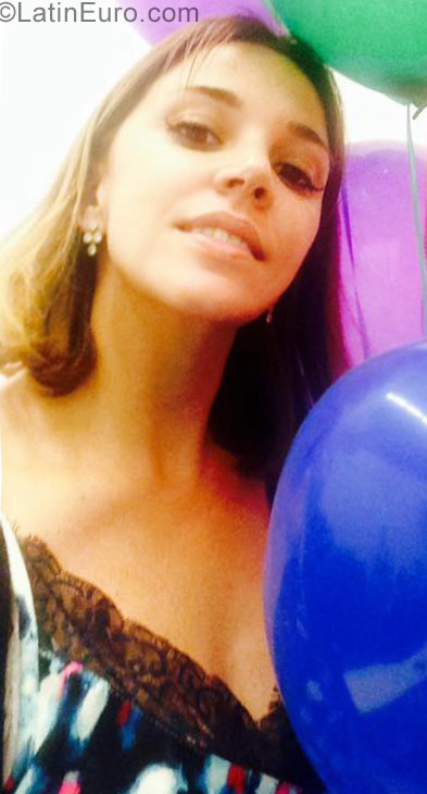 Date this athletic Brazil girl Paula from Sao Paulo BR9847