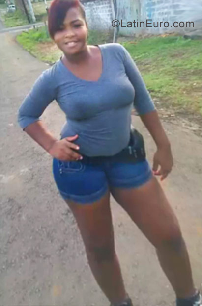 Date this cute Panama girl Marieles from Panama City PA1053