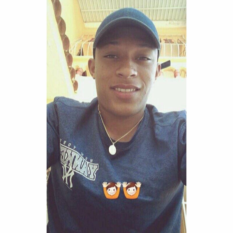Date this attractive Dominican Republic man Guillermo from Santo Domingo DO27372