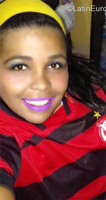 Date this sultry Brazil girl Elie from Vitoria BR9898