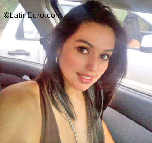 Date this fun Colombia girl Tatiana from Cucuta CO20285