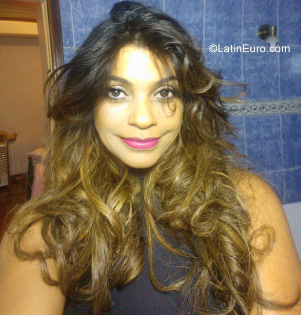 Date this tall Brazil girl Geovana from Brasilia BR9908
