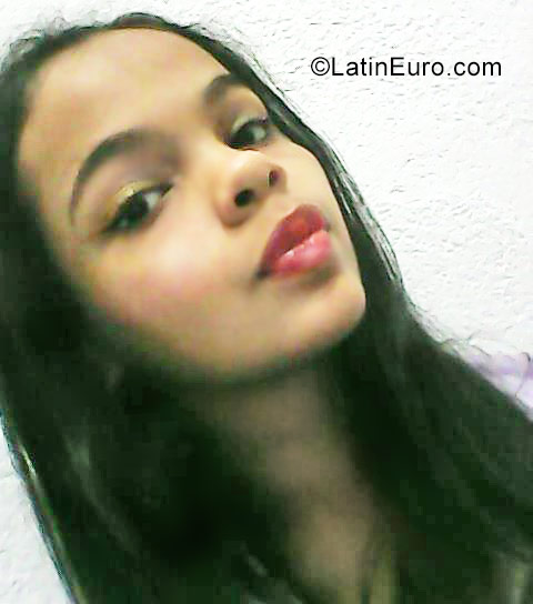 Date this hard body Brazil girl Bianca from Sao Paulo BR9918
