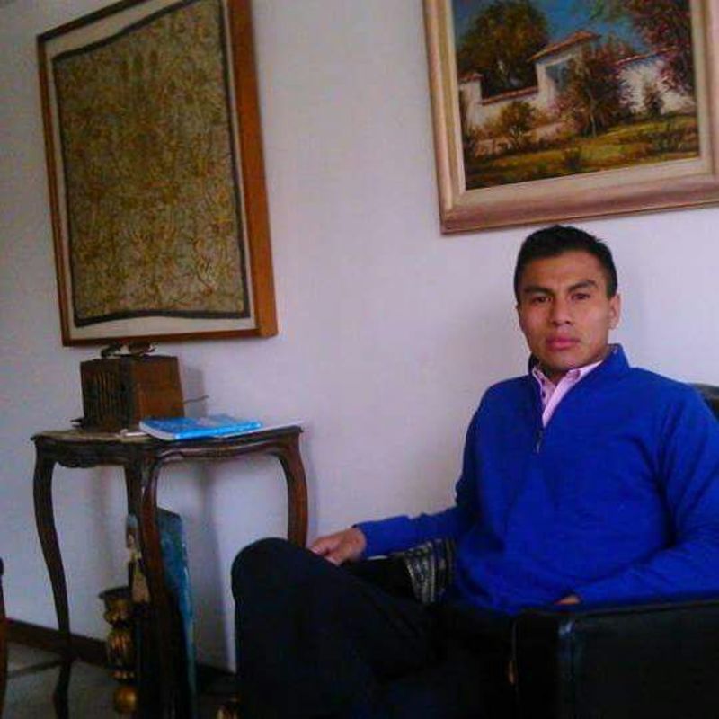 Date this pretty Colombia man JAVIER from Bogota CO20981