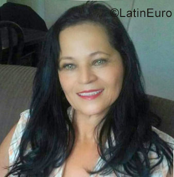 Date this hot United States girl Jasmin from Chicago US18062
