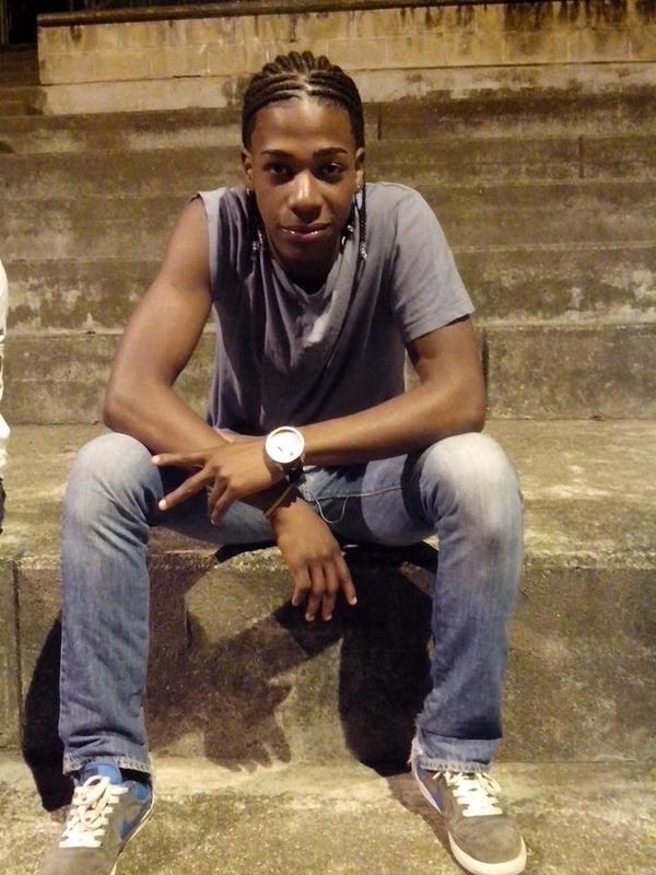 Date this hot Colombia man Jonathan from Medellin CO21334